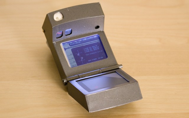 tricorder_front1