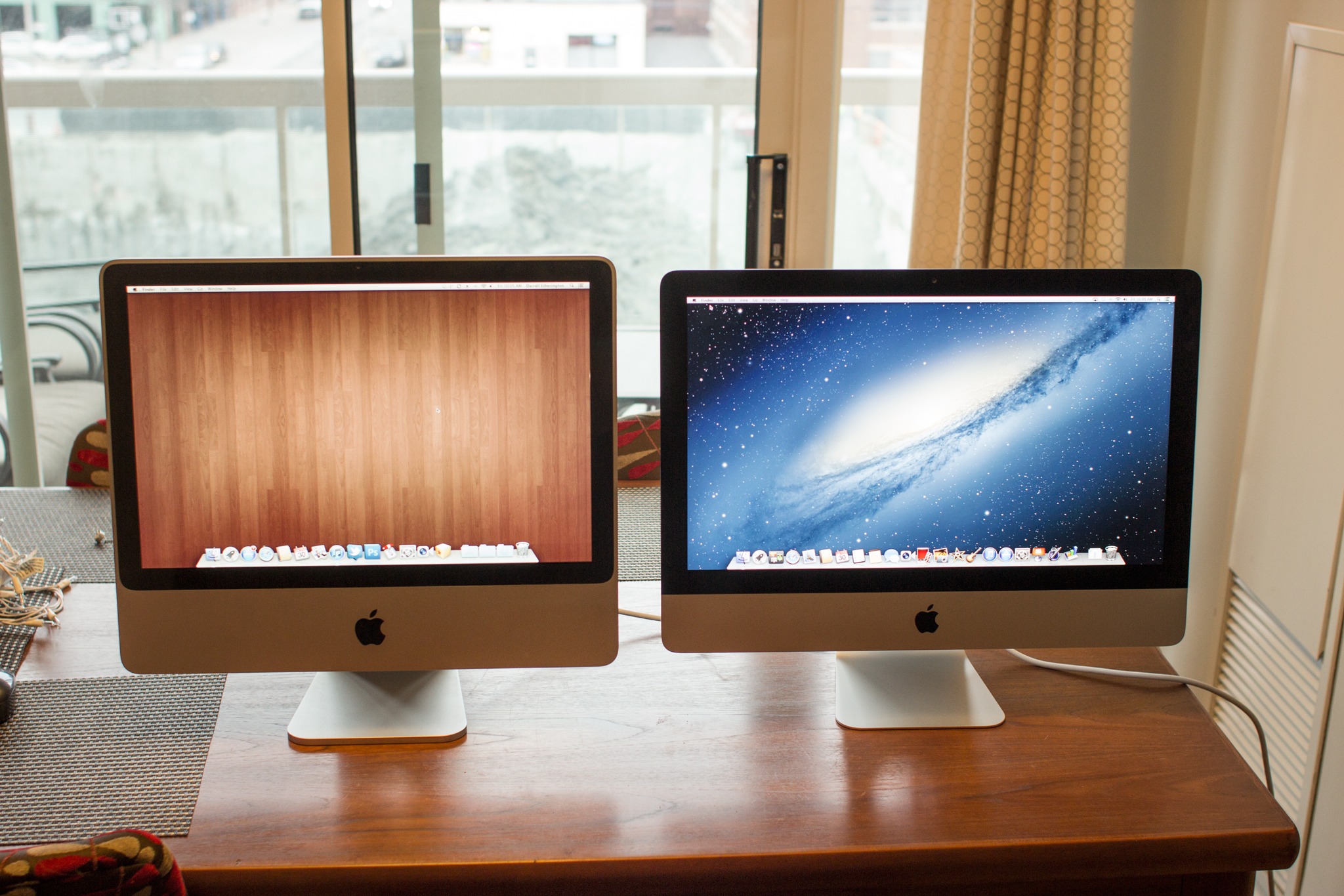2008 20-inch iMac (left) next to 2012 21.5-inch iMac
