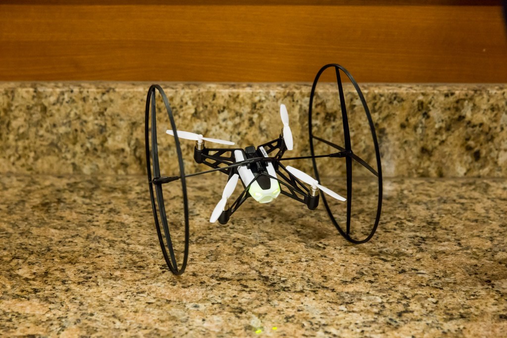 parrot-mini-drone