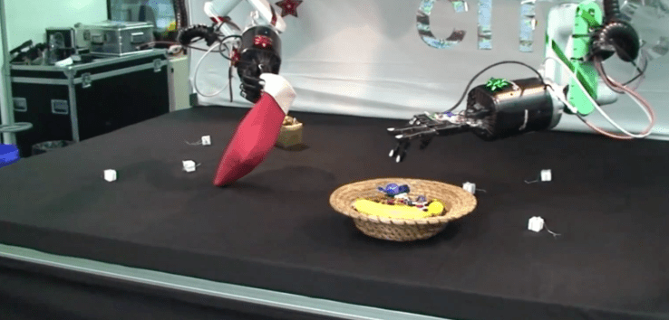 Santa&#8217;s Robotic Elf Sings A Merry Tune