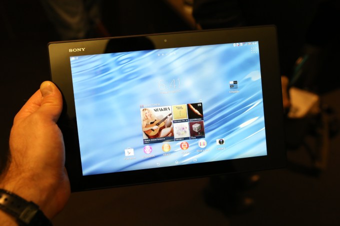 xperia-tab-front