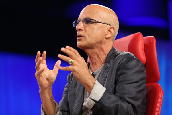 photo of Jimmy Iovine confirms Apple Music’s plans to offer original video content image