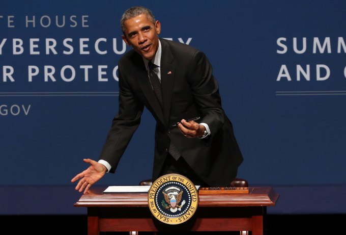Obama signs executive order