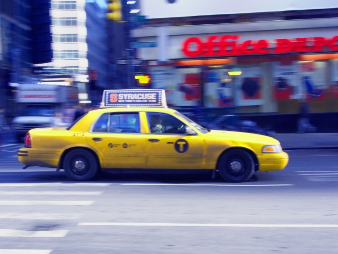 photo of NYC Taxis Are Testing An Uber-Like App Called Arro image