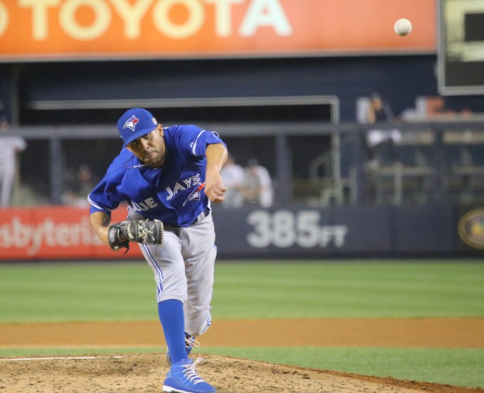 David Price throwing for the Toronto Blue Jays in 2015.