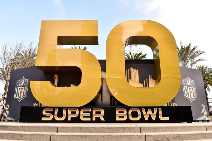SAN FRANCISCO, CA - FEBRUARY 04:  Super Bowl 50 signage is displayed around Super Bowl City on February 4, 2016 in San Francisco, California.  (Photo by Mike Windle/Getty Images)