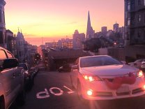 Uber and Lyft drivers need to obtain business licenses in order to drive in SF
