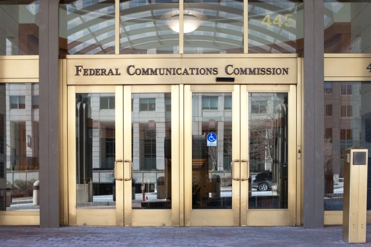 FCC adds 2 weeks to comment period for the proposal to eliminate net neutrality rules
