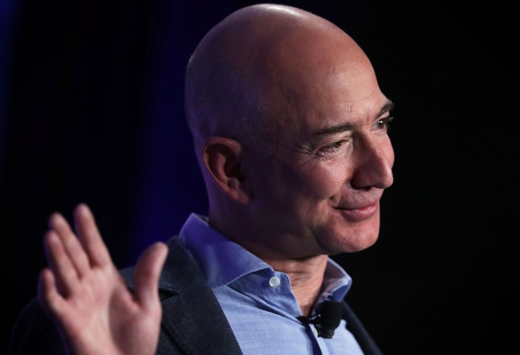 AWS catapulted Amazon into a breakout 2016 on Wall Street