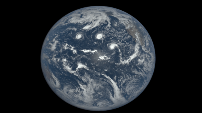 EPIC storms Pacific ocean