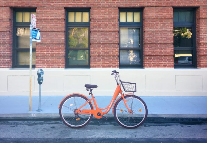 Spin is trying to bring Mobike-style bike sharing to the US.