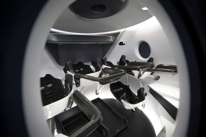 Spacex Dragon crew capsule interior