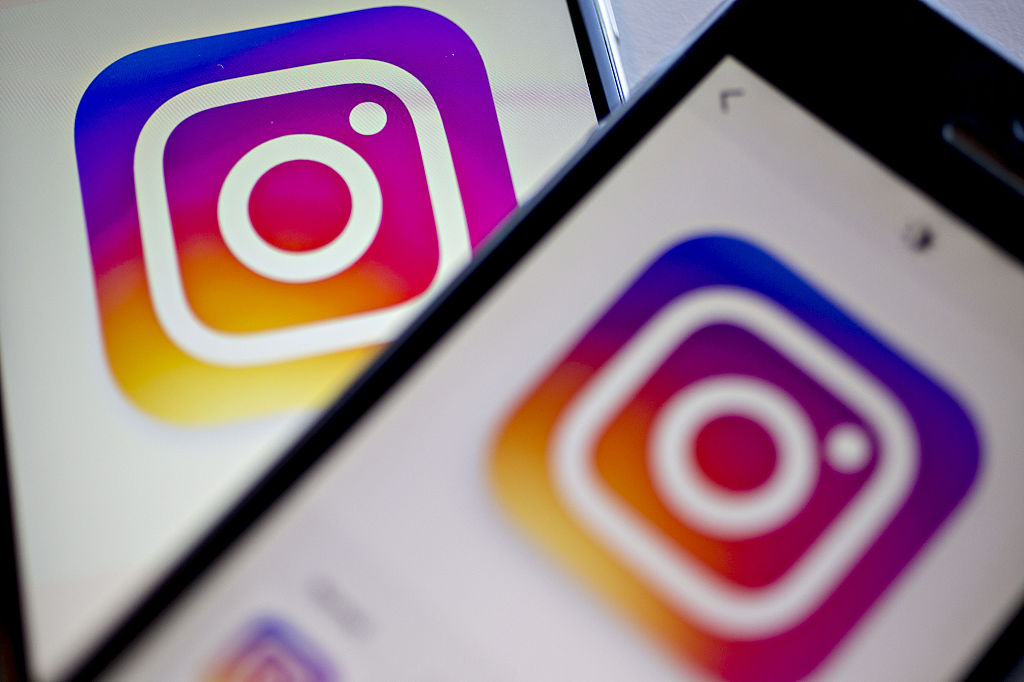 photo of Instagram is testing a standalone app for direct messaging image