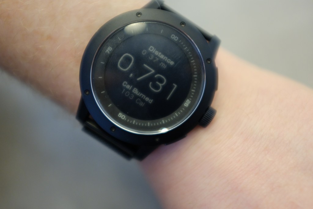 PowerWatch, the body heat-powered smartwatch, starts shipping