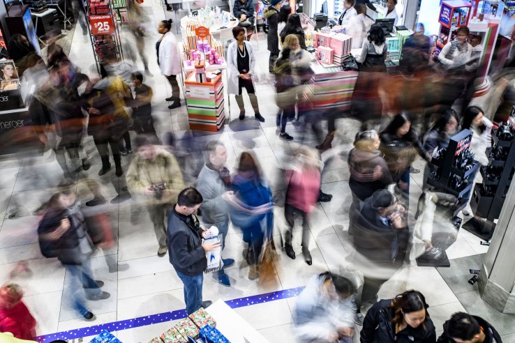 Black Friday deals net $640M in sales so far, mobile 60% of all traffic