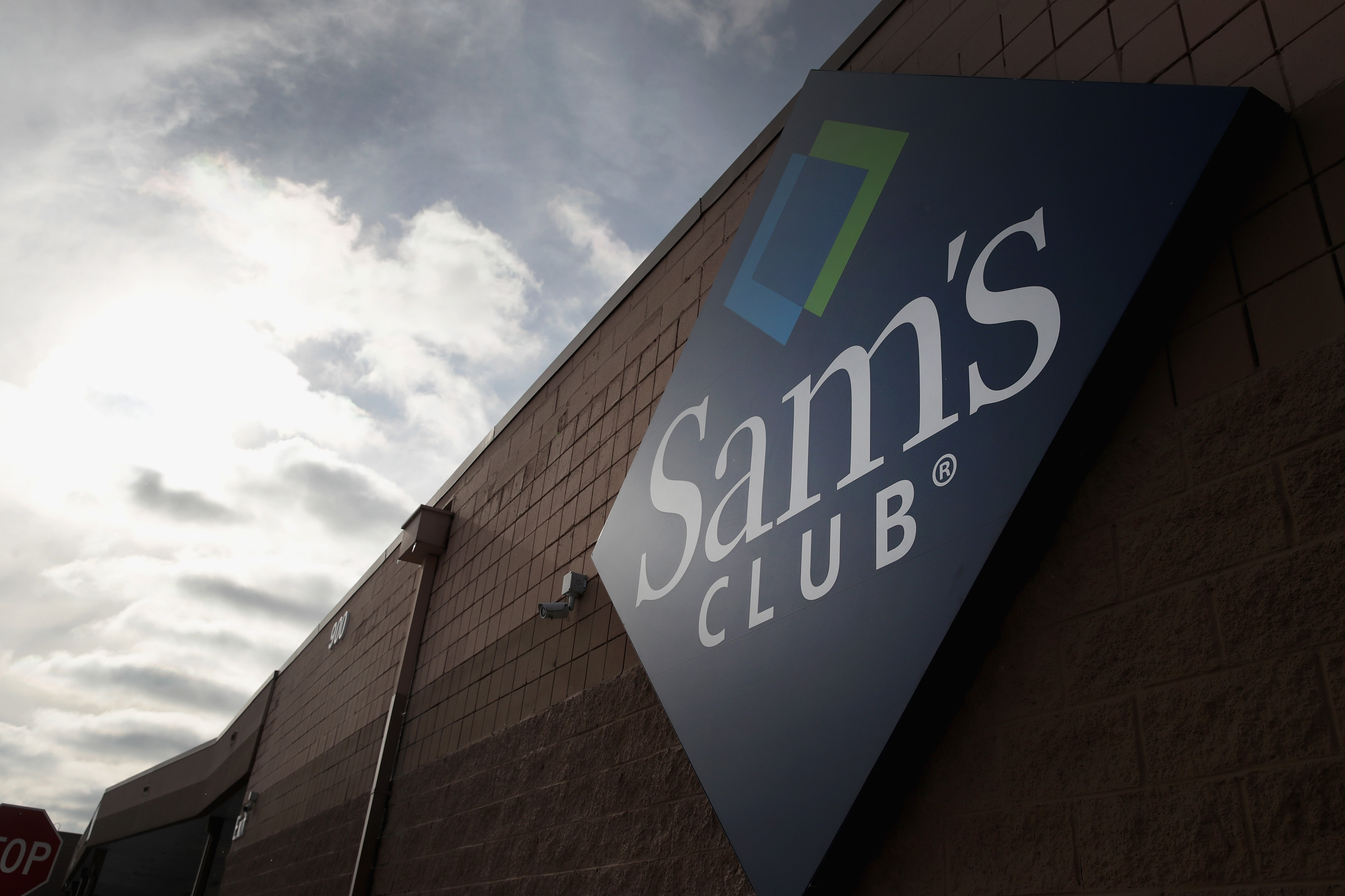 Sam's Club Changes Membership Proposition